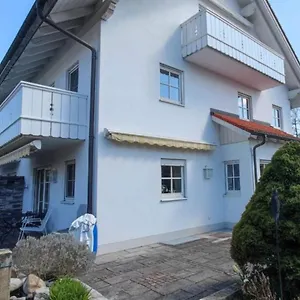 Weilheim Mit Garten Spiel Und Spass Weilheim in Oberbayern
